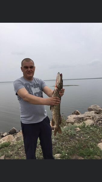  ,   Dmitrii, 39 ,   ,   