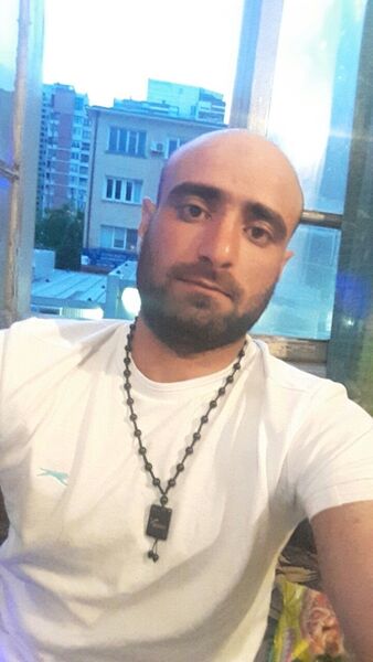  ,   Firas, 32 ,   ,   , c 