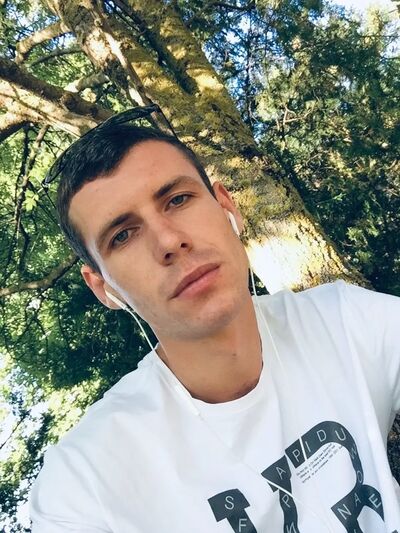  ,   Maksim, 26 ,   ,   , 