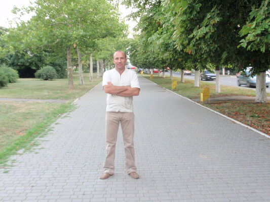  ,   SASHA, 53 ,   
