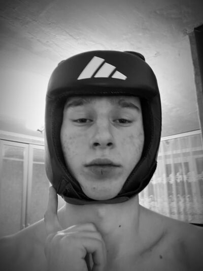  ,   Lover, 18 ,   