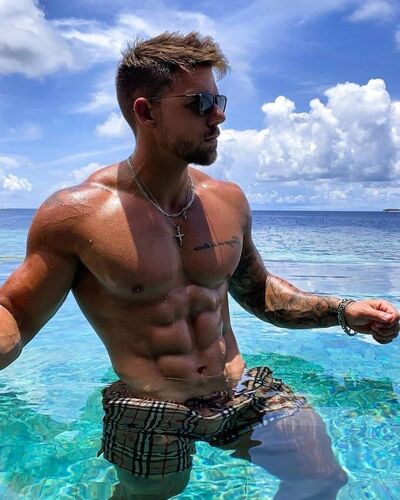  ,   Ryan, 29 ,   ,   