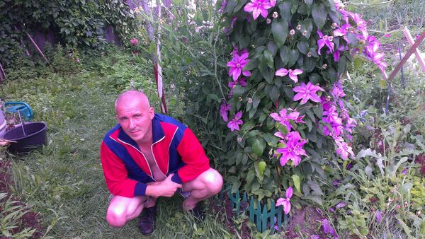  ,   Nikolay, 50 ,   ,   , c , 