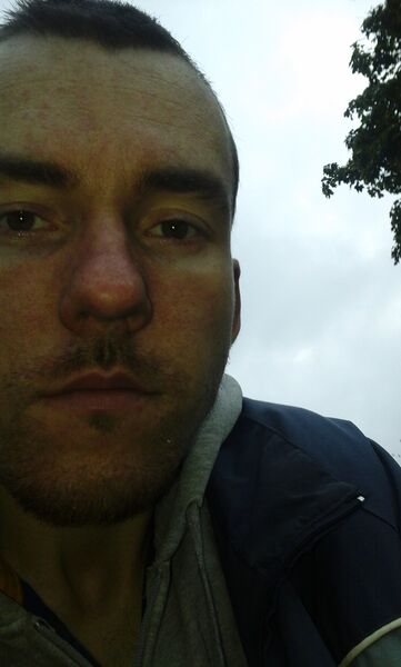  ,   Viktor, 36 ,   ,   , c 