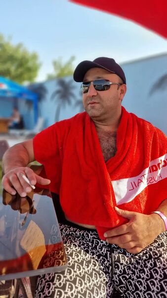  ,   Gevorg, 34 ,   ,   