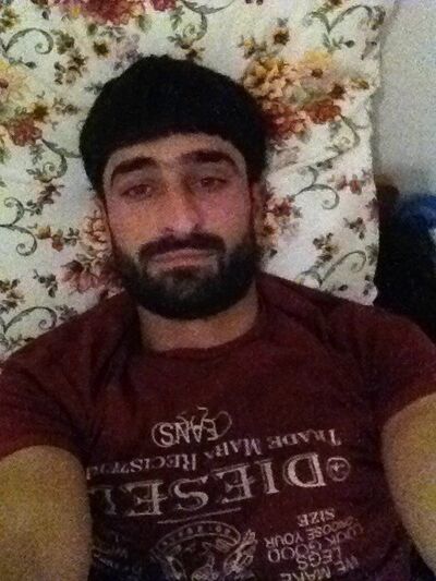  ,   Elton, 36 ,   ,   , c , 
