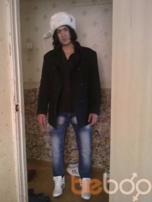  ,   Yasha, 35 ,  