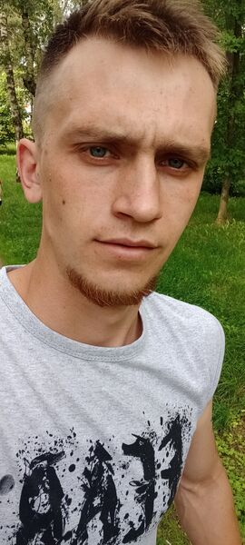  ,   Mihail, 27 ,  