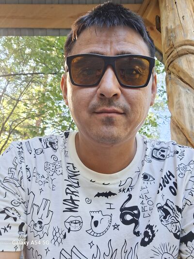  ,   Arturka, 33 ,   ,   