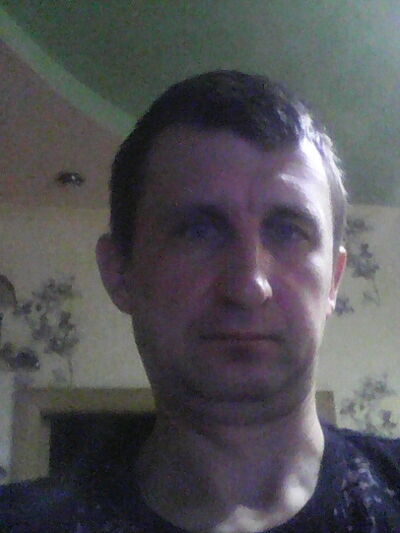  ,   Tolya, 43 ,   
