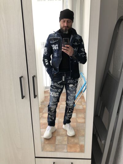  ,   , 40 ,   ,   