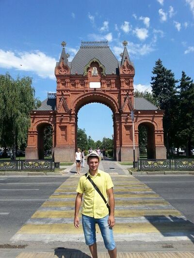  ,   Artur, 35 ,   ,   , c 