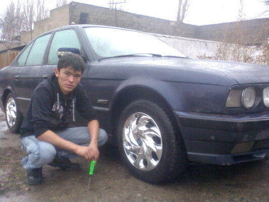  ,   Muhamed, 35 ,   ,   , c 