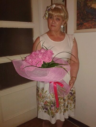  ,   Scarllet, 61 ,     , c 