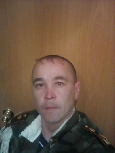  ,   Rustam, 37 ,   