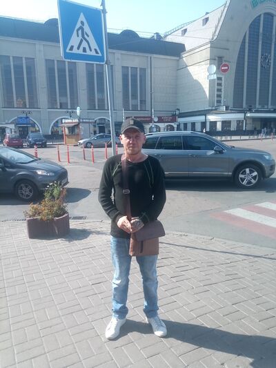  ,   Leon, 38 ,     , c 