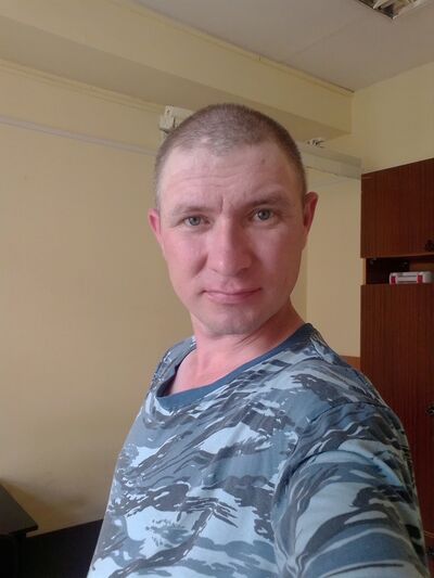  ,   Maxim, 35 ,   ,   , c 