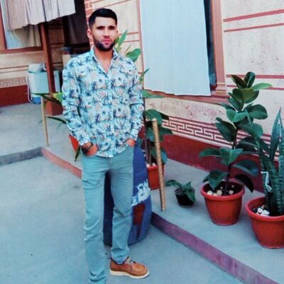  ,   Akram, 31 ,   ,   