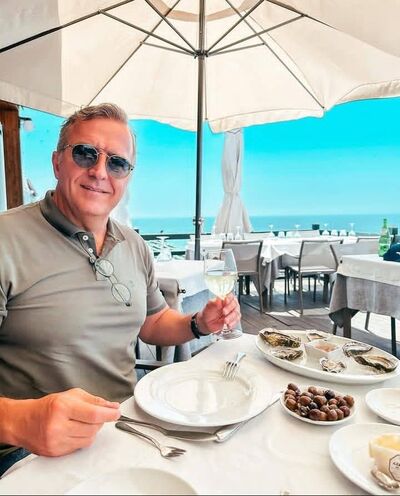  ,   Michael, 62 ,   ,   , c 