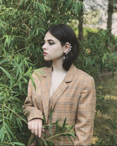  -,   , 21 ,  