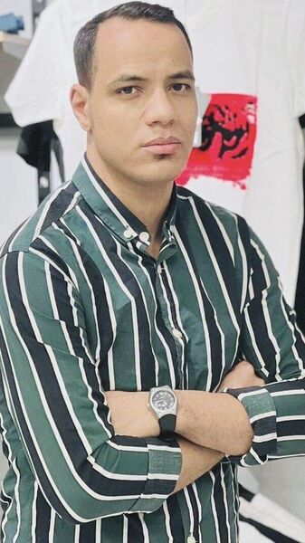  ,   Raafat, 33 ,   ,   