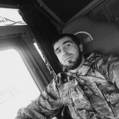  -,   Rasyl, 35 ,  