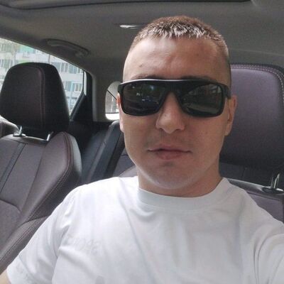  ,   Vitalik, 28 ,   ,   , c , 