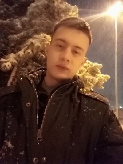  ,   Artur, 23 ,   ,   