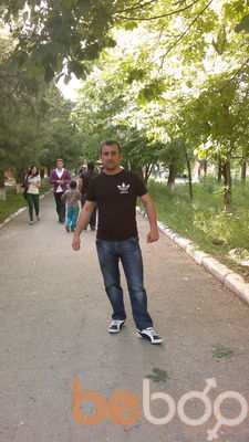  ,   Rafael, 37 ,   
