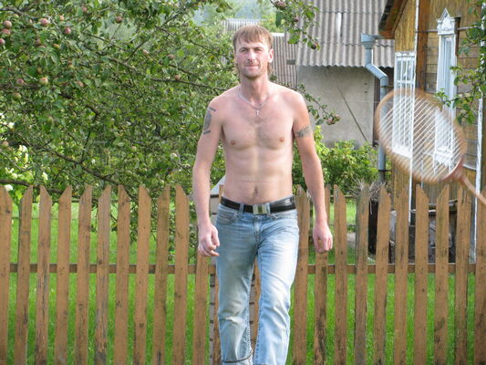  ,   Beeg, 47 ,   