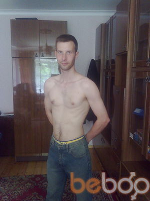  1886023  Santa, 37 ,    