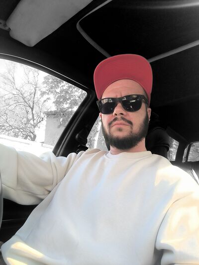  ,   Serjio, 37 ,   ,   