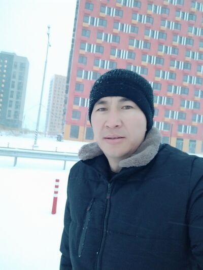  ,   Bunyod, 33 ,   c 