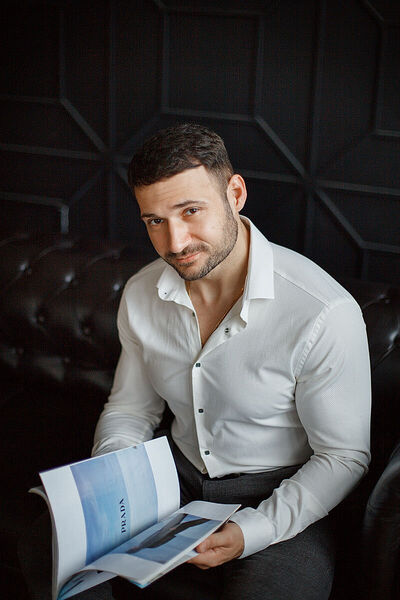  ,   Sergei, 36 ,   ,   , c 