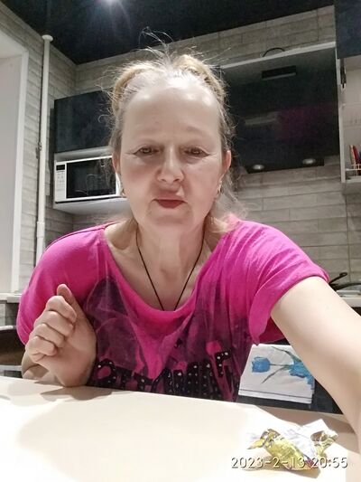  ,   Inessa, 69 ,   c 