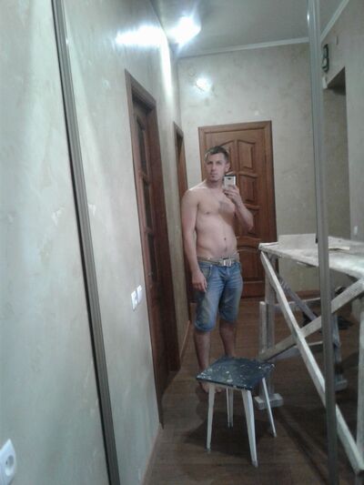  ,   Maxim, 38 ,   ,   , c 