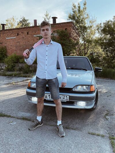  ,   Igor, 22 ,   ,   