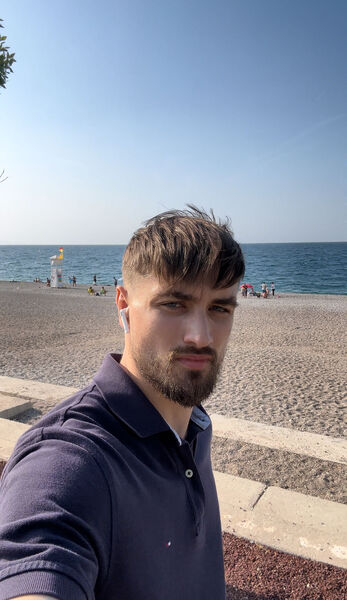  ,   Tomas, 29 ,   ,   