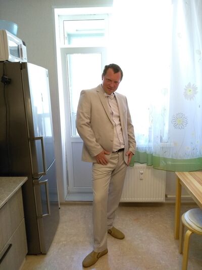  -,   , 37 ,  