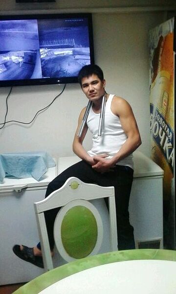  ,   DONIYOR, 32 ,   ,   