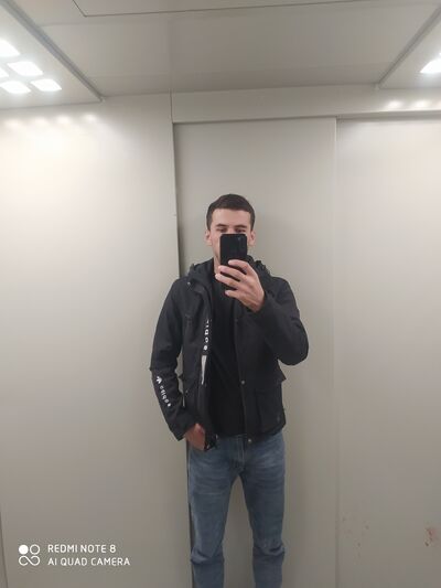  ,   Joni, 25 ,   ,   