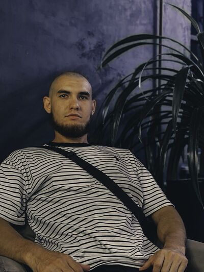  --,   DZONI, 26 ,     , c 