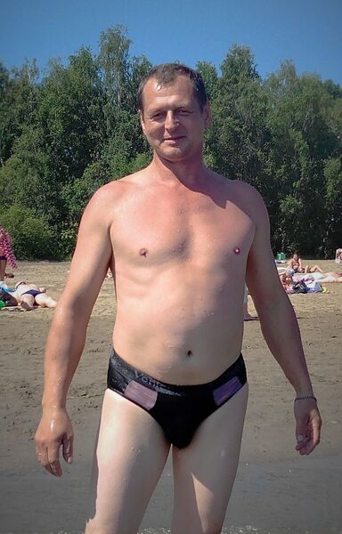  ,   Vlad, 54 ,   