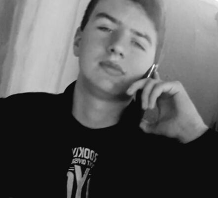  ,   Kris, 24 ,   ,   , c 