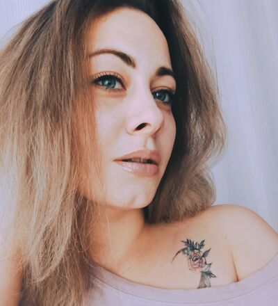  ,   Ekaterina, 34 ,   