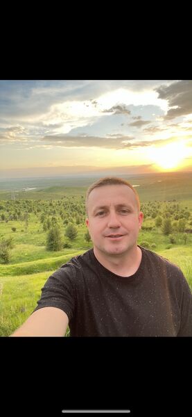  ,   Andrii, 33 ,     , c 