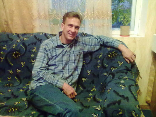  Benov,   , 42 ,   ,   