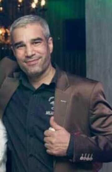  48306273  Polad, 47 ,    