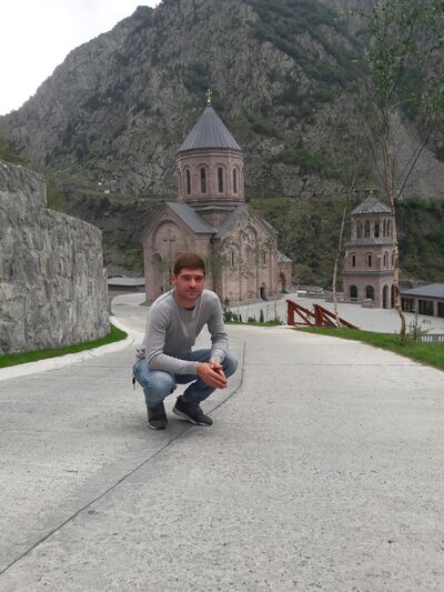  ,   Lasha, 34 ,   ,   , c 