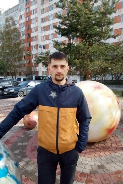  -,   Igor, 32 ,   ,   